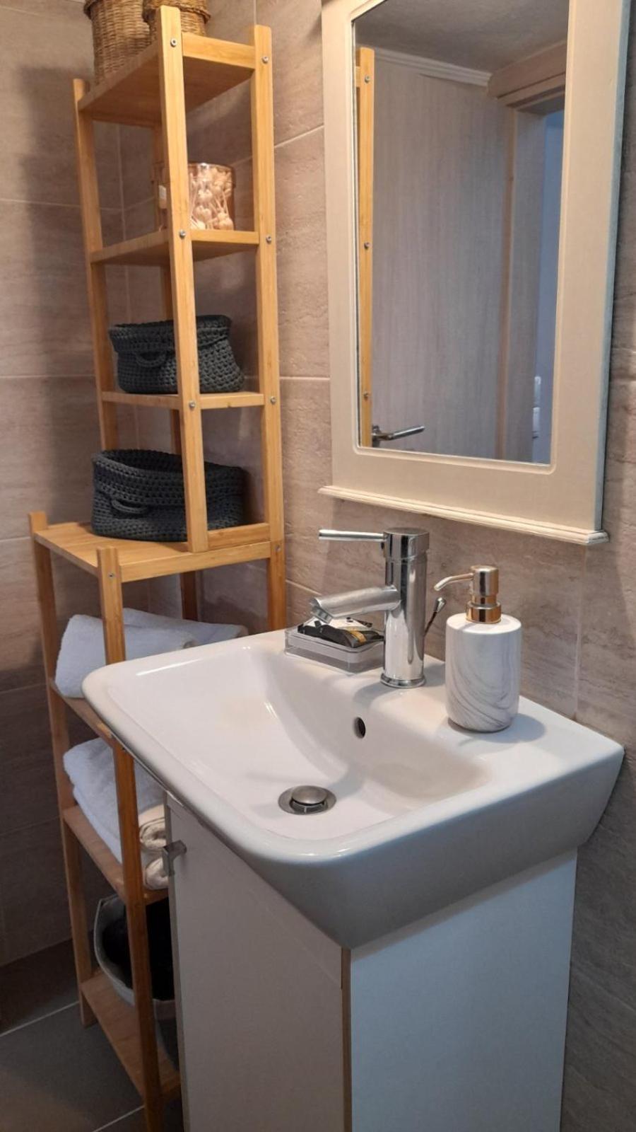 Apt22 Stylish Apartment Close Of Heraklion Center Ngoại thất bức ảnh